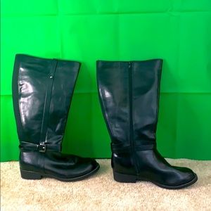 American Eagle boots